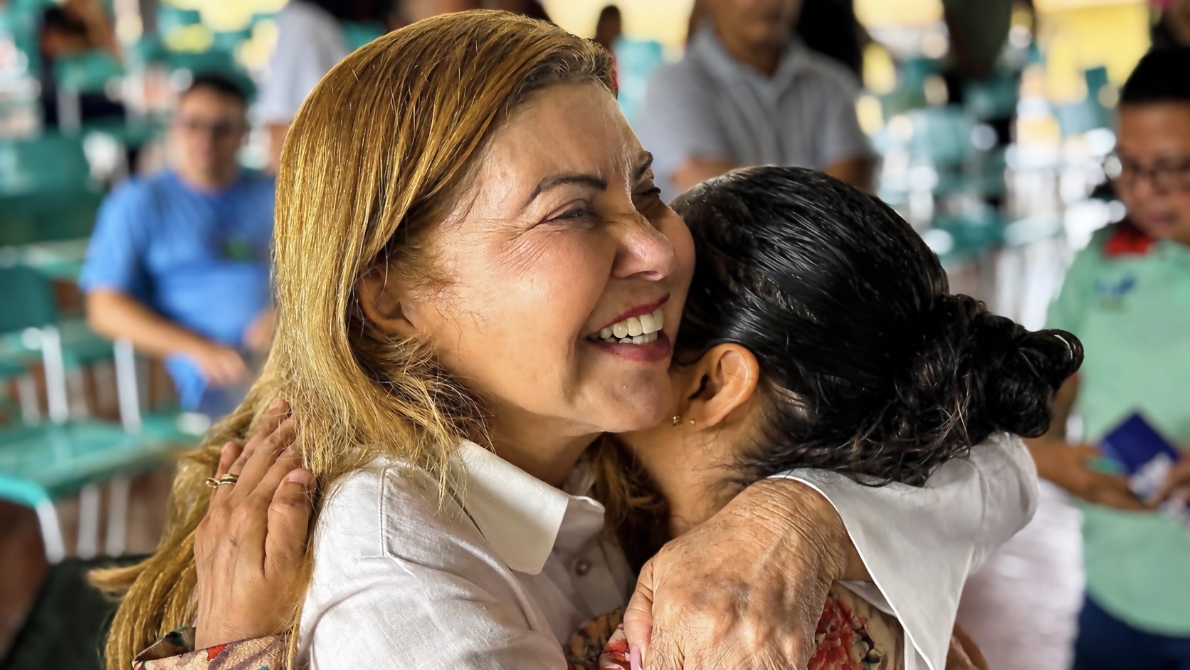 Francisca Favacho em diálogo com a comunidade